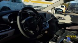 
										2022 Chrysler Pacifica full									