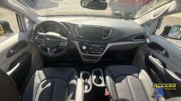 
										2024 Chrysler Pacifica full									