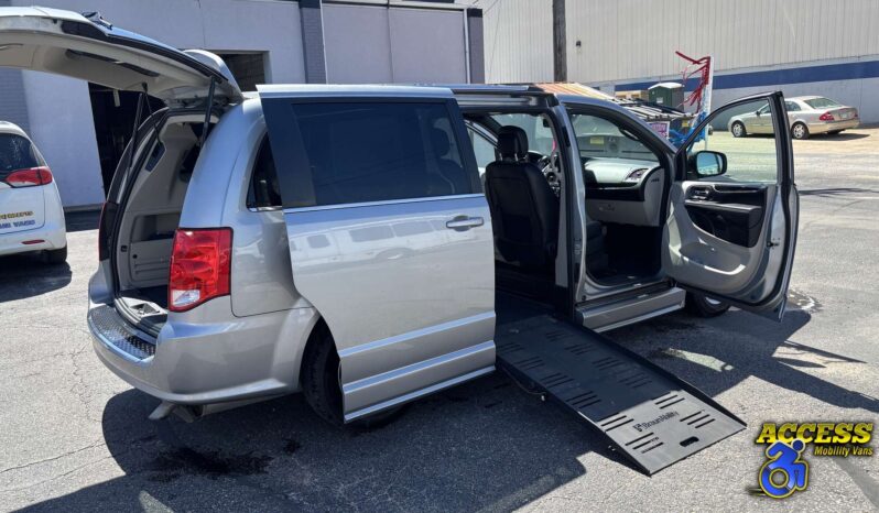 
								2019 Dodge Grand Caravan full									