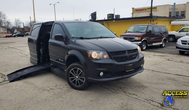 
								2015 Dodge Grand Caravan full									