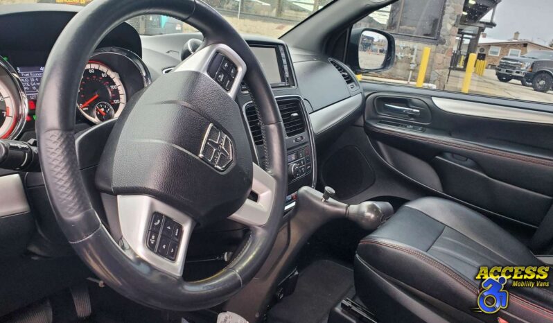 
								2015 Dodge Grand Caravan full									