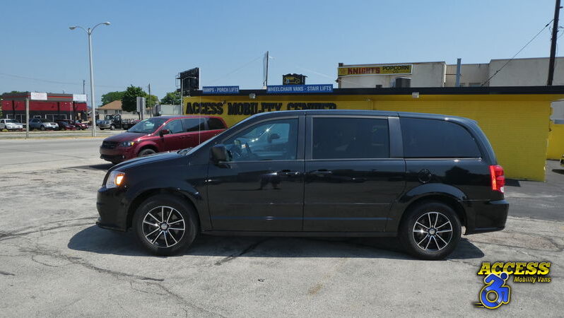 
								1230 – 2015 Dodge Grand Caravan full									