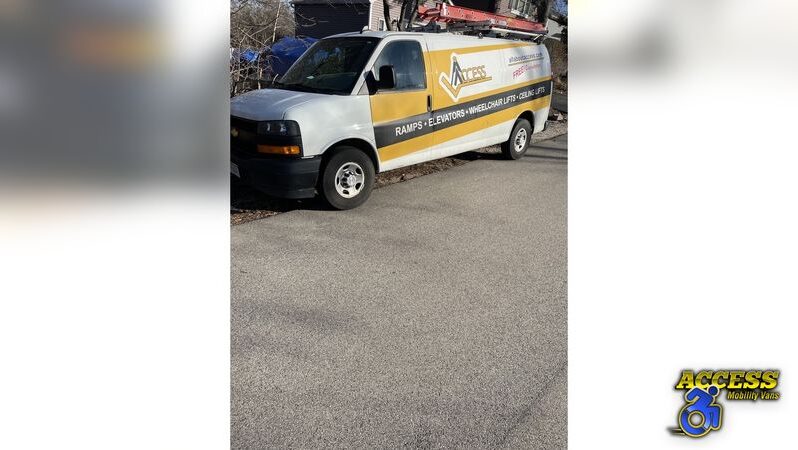 
								3305 – 2018 Chevrolet Express – #23 full									