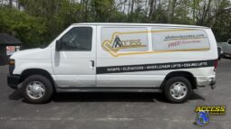 
										3740 – 2009 Ford Econoline E150 – #26 full									