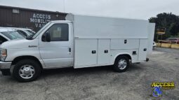 
										4245 – 2022 Ford Econoline – #30 full									