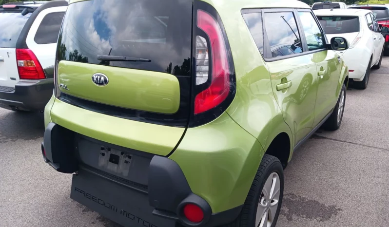 
								2016 KIA Soul full									