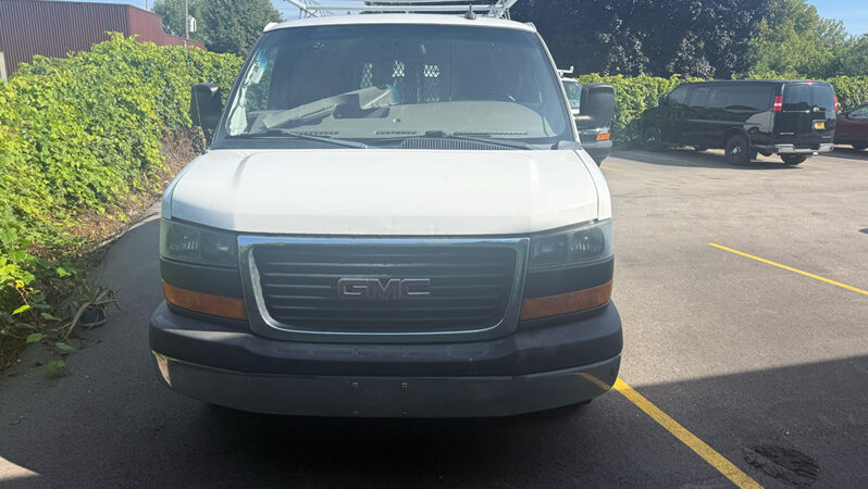 
								9867 – 2018 Chevrolet Express – #70 full									