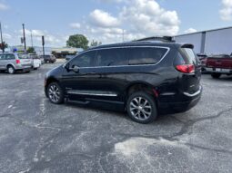 
										2018 Chrysler Pacifica full									