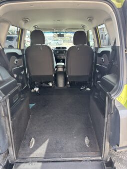 
										2016 KIA Soul Wheelchair Van full									