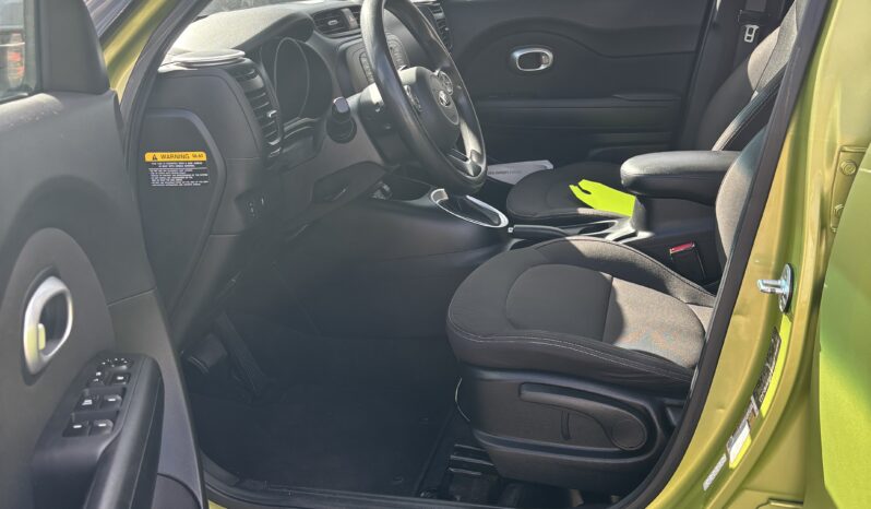 
								2016 KIA Soul Wheelchair Van full									