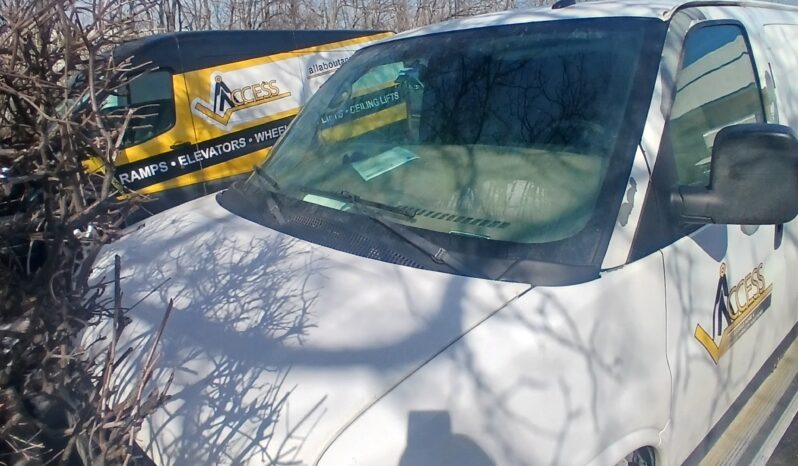 
								9177 – 2011 Chevy Express – #62 full									