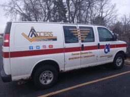 
										3954 – 2004 GMC Savana – #28 full									