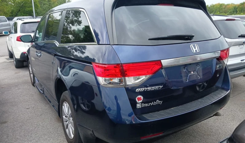
								2015 Honda Odyssey EX-L Wheelchair Van full									
