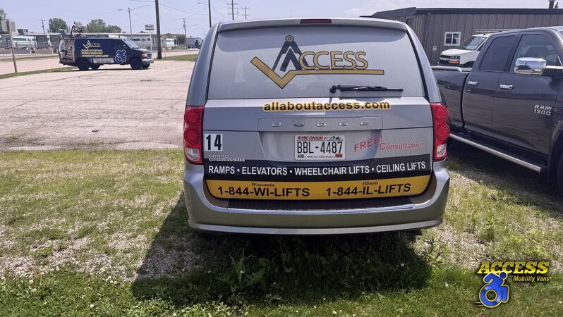 
								2702 – 2013 Dodge Grand Caravan – #14 full									
