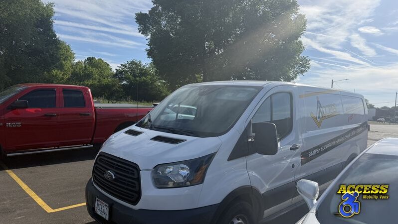 
								4084 – 2018 Ford Transit T – #29 full									