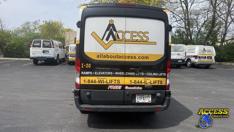
								4267 – 2015 Ford Transit – #31 full									