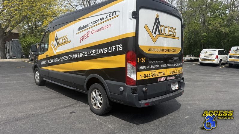 
								4267 – 2015 Ford Transit – #31 full									