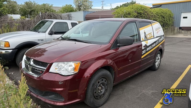 
								4321 – 2017 Dodge Grand Caravan – #32 full									