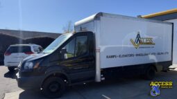 7822 – 2017 Ford Transit T – #54