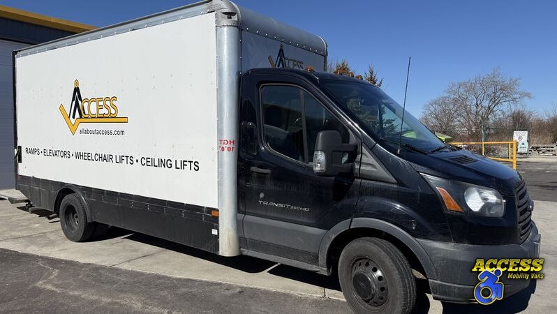 
								7822 – 2017 Ford Transit T – #54 full									