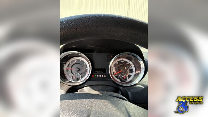 
								9413 – 2016 Dodge Grand Caravan – #64 full									