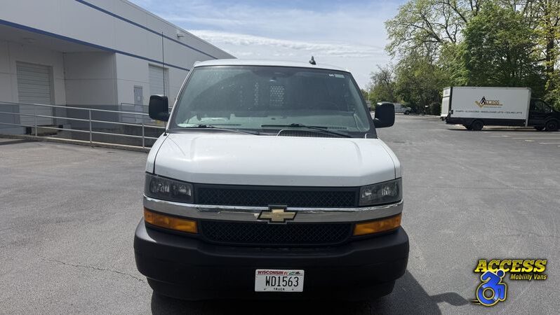 
								9485 – 2019 Chevrolet Express G2 – #66 full									