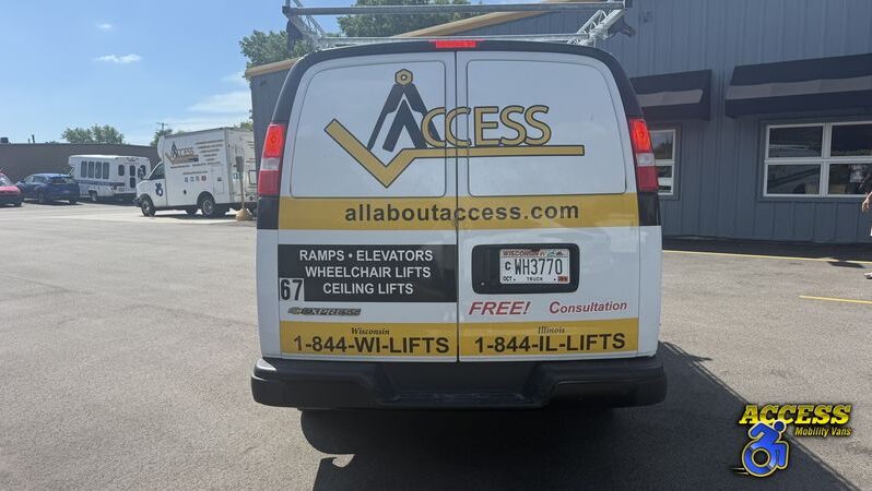 
								9487 – 2023 Chevrolet Express – #67 full									