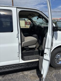 
										2019 Chevrolet Express full									