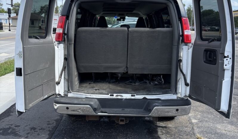 
								2019 Chevrolet Express full									