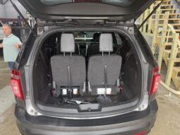 
										2015 Ford Explorer XLT Wheelchair Van full									
