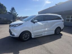 2022 Toyota Sienna XLE Wheelchair Van
