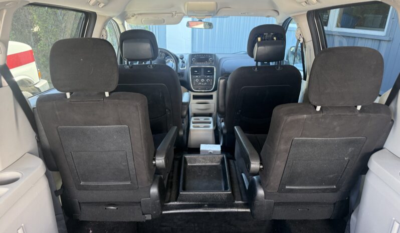 
								2014 Dodge Grand Caravan SE Wheelchair Van full									