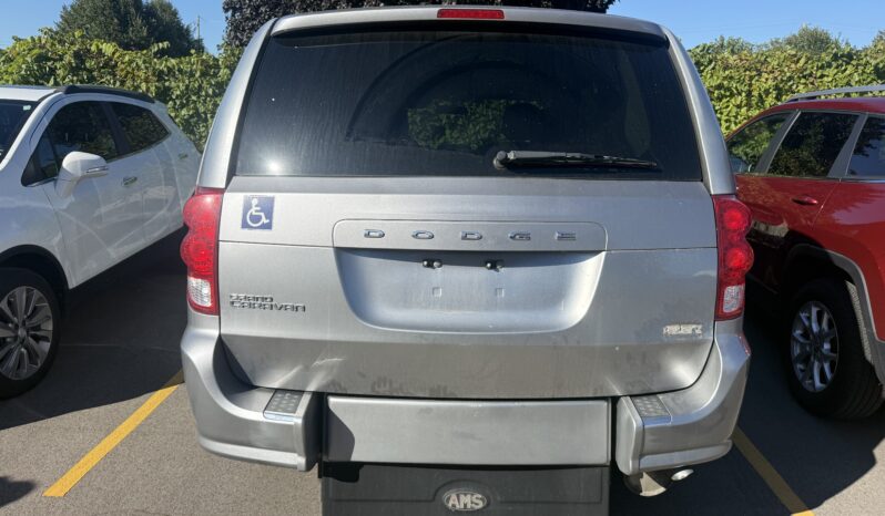
								2014 Dodge Grand Caravan SE Wheelchair Van full									