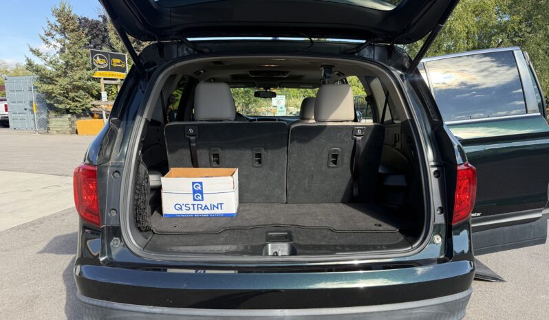 
								2018 Honda Pilot EXL-R Wheelchair Van full									