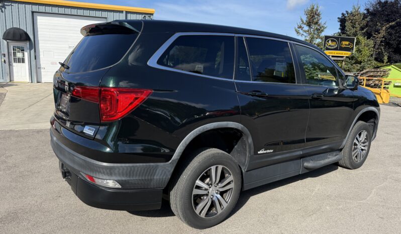 
								2018 Honda Pilot EXL-R Wheelchair Van full									