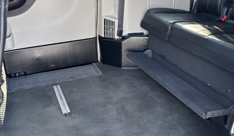 
								2014 Chrysler Town & Country Limited Wheelchair Van full									